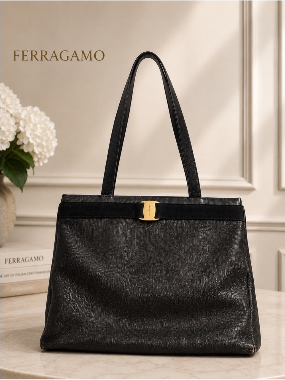Salvatore Ferragamo Black Lizard-Embossed Tote Shoulder Bag - Imperfect👀 - Picture 2 of 16